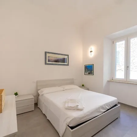 Porto 4 *
